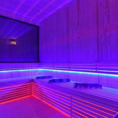 3 Bedroom Luxury With Seaviews