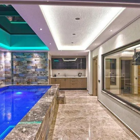 ヴィラ 3 Bedroom Luxury With Seaviews カルカン