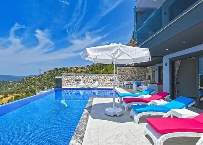 3 Bedroom Luxury With Seaviews